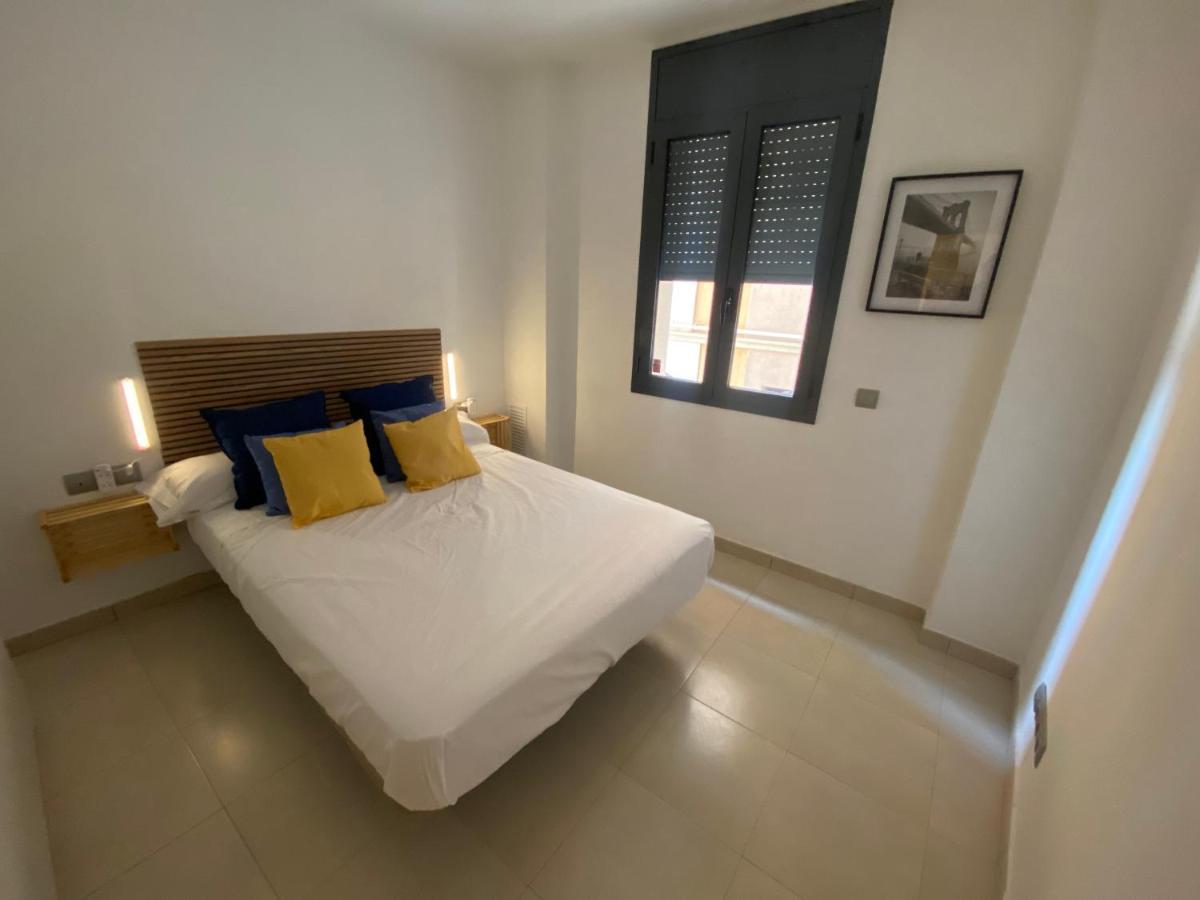Apartaments Puigcardener 1 Manresa Exterior photo